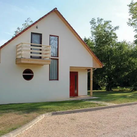 Five Bedroom Holiday In Szolad Ferienhaus