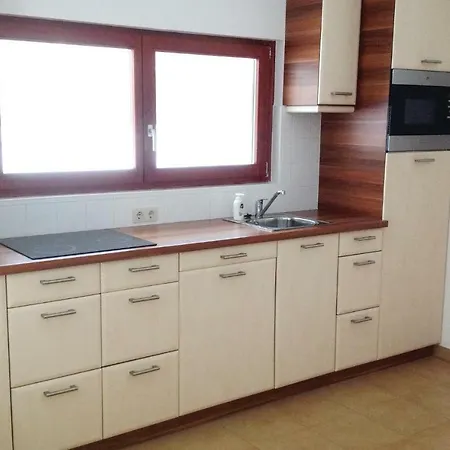 Ferienhaus Five Bedroom Holiday In Szolad